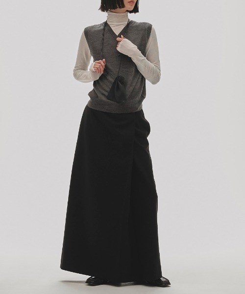 TODAYFUL(トゥデイフル)の「TODAYFUL Twill Wrap Skirt(スカート・レディース・ブラック/ブラウン・36/38)」の4枚目の写真