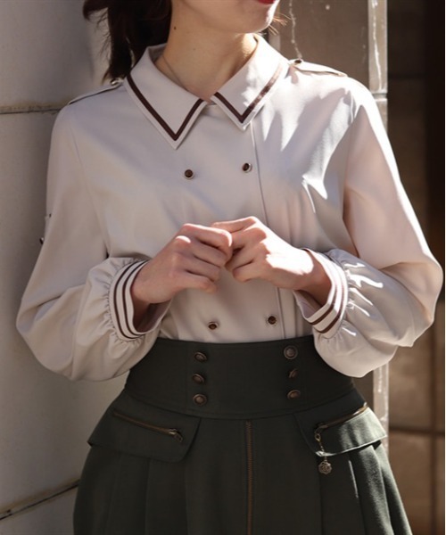 axes femme(アクシーズファム)の「Wボタンミリタリー配色ブラウス(シャツ/ブラウス・レディース・キナリ/ネイビー/ベージュ・FREE)」の12枚目の写真