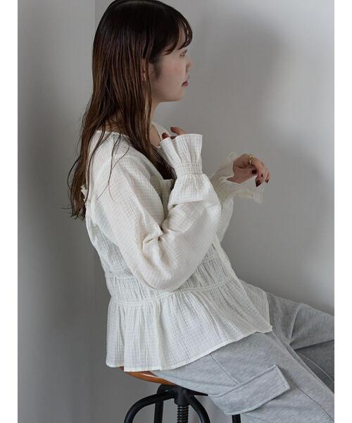 ehka sopo（エヘカソポ）の「切替フリルブラウス（シャツ/ブラウス・レディース・ブラック/キナリ/イエロー・F）」の5枚目の写真