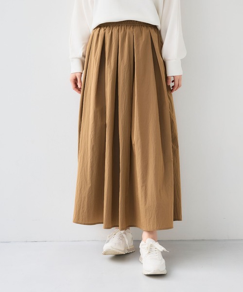 CROSS FUNCTION（クロスファンクション）の「《撥水》アクティかる ブライトナイロン撥水フレアスカート【CF/クロスファンクション】（スカート・レディース・ブラック/ブラウン・LL/L/M）」の3枚目の写真