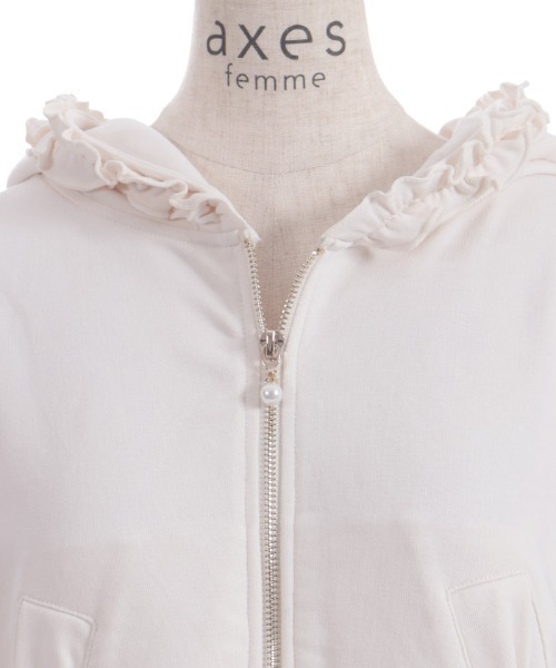 axes femme(アクシーズファム)の「サガラ刺繍ショートパーカー(カーディガン/ボレロ・レディース・キナリ/ブラック・FREE)」の19枚目の写真