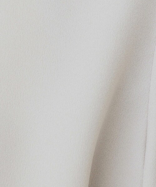 index（インデックス）の「2WAYキーネックタックブラウス【洗濯機洗い可/防シワ】（シャツ/ブラウス・レディース・ライトイエロー系/ホワイト系4/サンドベージュ/ネイビー・36/38/40/42）」の17枚目の写真