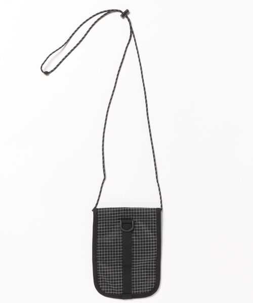 Gramicci(グラミチ)の「【63】【GRAMICCI(グラミチ) 】RIPSTOP NECK POUCH(ショルダーバッグ・メンズ・ブラック・FREE)」の8枚目の写真