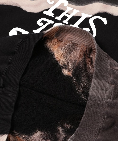 NOMA t.d.（ノーマティーディー）の「Hand Pye Twist Sweat - Print（スウェット・メンズ・ネイビー/ブラック・3/4）」の7枚目の写真
