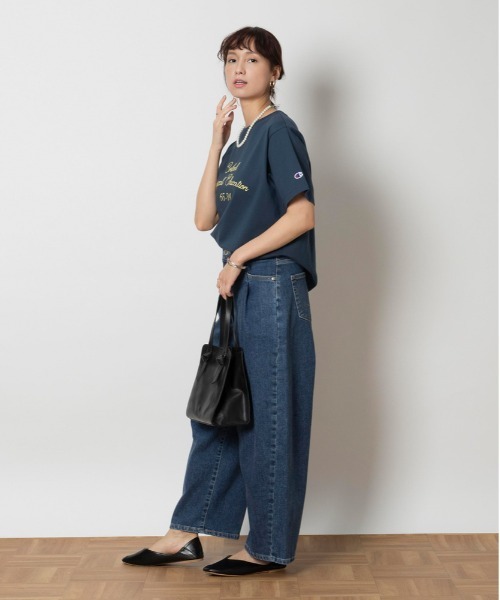 Champion(チャンピオン)の「Champion(チャンピオン)【レディース】チェーン刺繍ロゴTシャツ(Tシャツ/カットソー・レディース・ネイビー/ホワイト/ライトイエロー・L/XL/M/S)」の12枚目の写真
