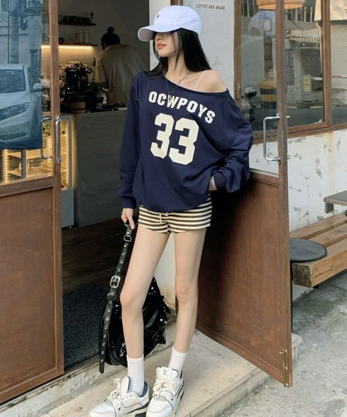 VIBGYOR(ヴィブジョー)の「【EIZZ/アイズ】オフショル ロゴプリント ビッグ Tシャツ(Tシャツ/カットソー・レディース・ネイビー/グレー・FREE)」の7枚目の写真