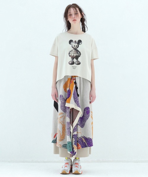 BEDSIDEDRAMA(ベットサイドドラマ)の「DIGNEY DOLL Flare T-Shirt(Tシャツ/カットソー・レディース・ナチュラル/ブラック/ホワイト・1/2)」の12枚目の写真