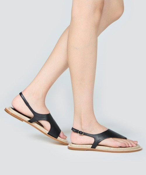 PELLICO SUNNY(ペリーコサニー)の「DENIA トングサンダル 1.0㎝ BLACK(サンダル・レディース・ブラック・35/36/37/38/39/34)」の7枚目の写真