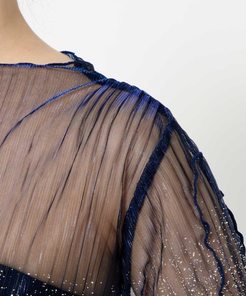 HARE（ハレ）の「ラメプリーツシアートップス(HARE)（Tシャツ/カットソー・レディース・ライトブルー/ブラック×シルバー/ブルー系その他/レッド/ブラック/ブルー/オレンジ・FREE）」の14枚目の写真