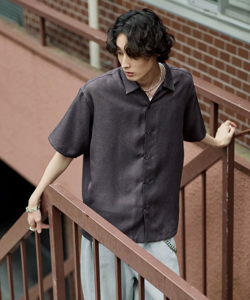 Bleme(ブレム)の「シンセティックツイード オーバーサイズ イージーケア 半袖シャツ(シャツ/ブラウス・メンズ・グレー/ベージュ・M/S/XL/L)」の3枚目の写真