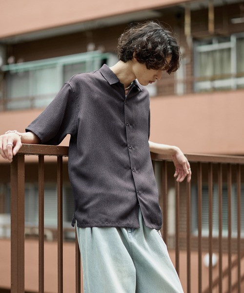 Bleme(ブレム)の「シンセティックツイード オーバーサイズ イージーケア 半袖シャツ(シャツ/ブラウス・メンズ・グレー/ベージュ・M/S/XL/L)」の9枚目の写真