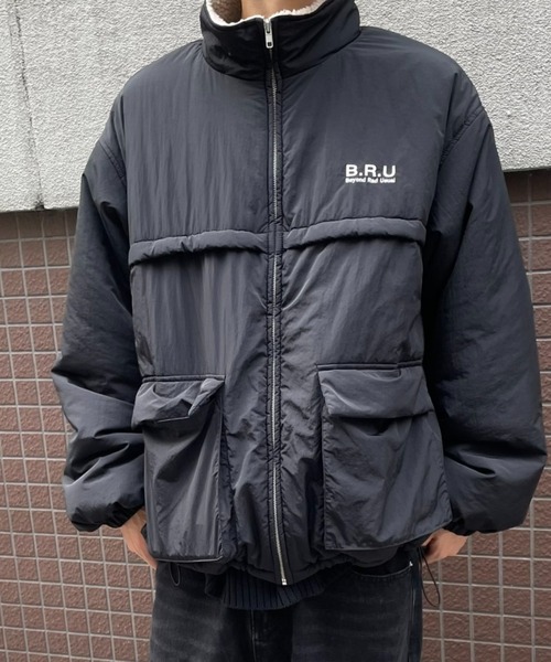 B.R.U（ブル）の「ロゴ刺繍ボアブルゾン（ダウンジャケット/コート・メンズ・グレー/ブラック・LARGE/MEDIUM）」の10枚目の写真