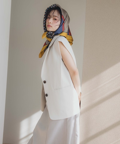 Petitjo(プッチージョ)の「小さいサイズ コクーンジレ 低身長さん・小柄女性(ベスト・レディース・アイボリー/ブラック・PS/PM)」の3枚目の写真