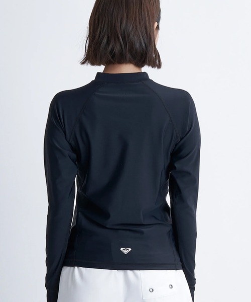 ROXY(ロキシー)の「【ROXY/ロキシー】25SS RASHIE L/S/水陸両用ハイネック長袖ラッシュガード(水着)(ラッシュガード・レディース・ホワイト/ブラック・SMALL/MEDIUM/LARGE)」の10枚目の写真