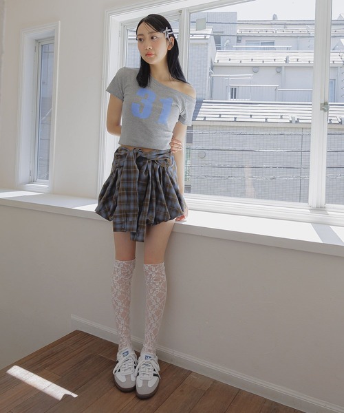 3.3 Field Trip (3.3フィールドトリップ)の「3.3 Field Trip/オフショルナンバーT(Tシャツ/カットソー・レディース・ホワイト/ブラック/グレー/レッド・FREE)」の6枚目の写真