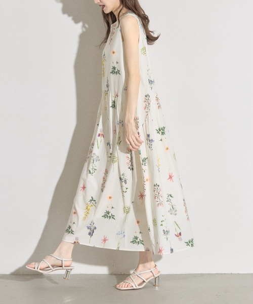 toccocloset ZOZO限定スリーブレスフラワーワンピース　Mサイズ新品 ZOZO限定】スリーブレスフラワーワンピース（ワンピース