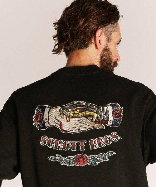 schott（ショット）の「Schott/ショット/SHAKE HAND SNAKE CREW SWEAT/シェイクハンド スネーク クルースウェット（スウェット・メンズ・ブラック/グレー/ネイビー・M/L/XL/2XL）」の2枚目の写真