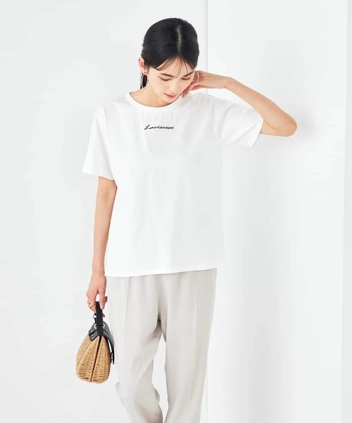a.v.v(アーヴェヴェ)の「【コットン100%】コンパクト刺繍ロゴTシャツ(Tシャツ/カットソー・レディース・ホワイト/グレー系その他/ブラック・34/36/38/40/42)」の16枚目の写真