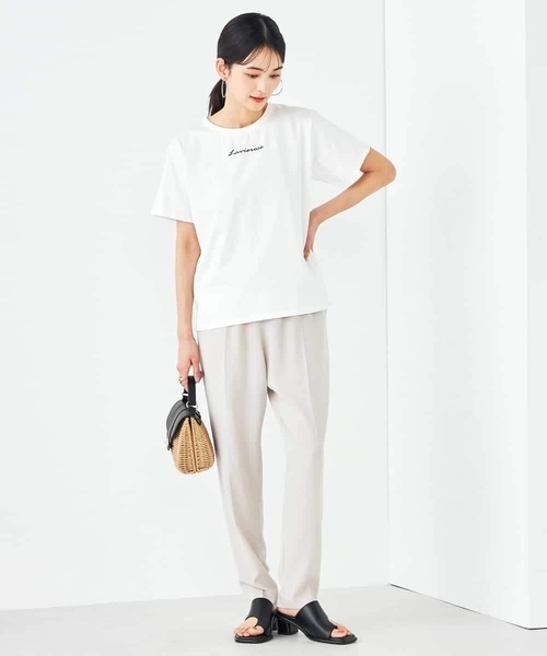 a.v.v(アーヴェヴェ)の「【コットン100%】コンパクト刺繍ロゴTシャツ(Tシャツ/カットソー・レディース・ホワイト/グレー系その他/ブラック・34/36/38/40/42)」の19枚目の写真