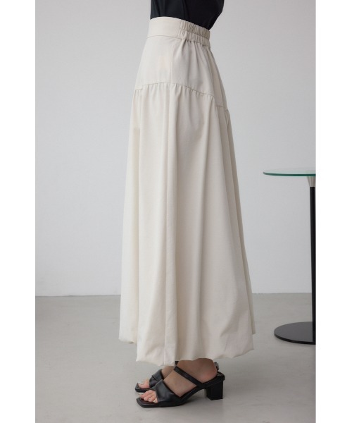 AZUL by moussy（アズールバイマウジー）の「C/T撥水バルーンギャザースカート（スカート・レディース・ブルー/ブラック/ライトベージュ・SMALL/MEDIUM）」の18枚目の写真