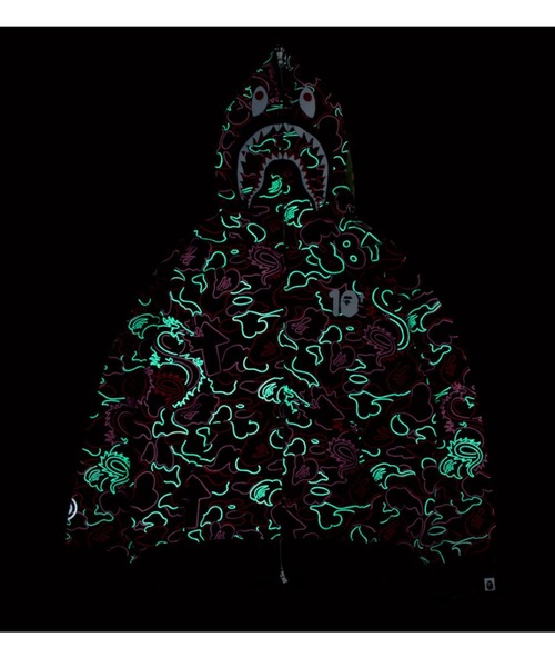 BAPE X 88RISING GLOW IN THE DARK CAMO SHARK FULL ZIP HOODIE  