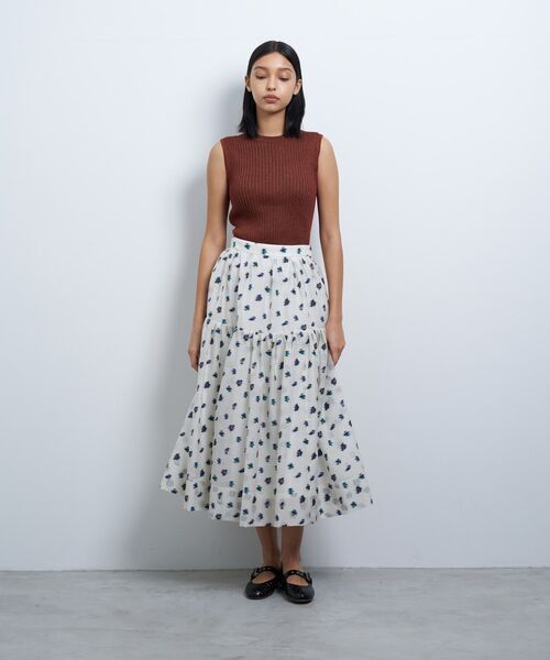 LANVIN en Bleu（ランバンオンブルー）の「ｆｌｅｕｒｅｔｔｅシャガードスカート（スカート・レディース・オフホワイト/ブラック・36/38/40）」の3枚目の写真