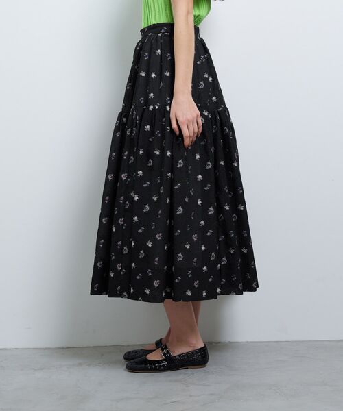 LANVIN en Bleu（ランバンオンブルー）の「ｆｌｅｕｒｅｔｔｅシャガードスカート（スカート・レディース・オフホワイト/ブラック・36/38/40）」の13枚目の写真