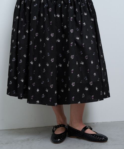 LANVIN en Bleu（ランバンオンブルー）の「ｆｌｅｕｒｅｔｔｅシャガードスカート（スカート・レディース・オフホワイト/ブラック・36/38/40）」の16枚目の写真