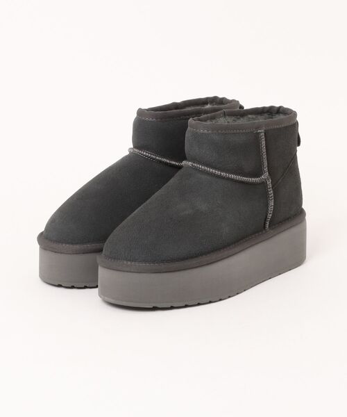 EMU Australia（エミューオーストラリア）の「【EMU（エミュ）】ムートンブーツ　ショート丈 ミニ丈 ショートブーツ　厚底（ブーツ・レディース・ブラック/ライトブラウン/ブラウン/チャコールグレー・6/8/5/7）」の2枚目の写真