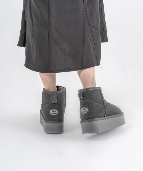 EMU Australia（エミューオーストラリア）の「【EMU（エミュ）】ムートンブーツ　ショート丈 ミニ丈 ショートブーツ　厚底（ブーツ・レディース・ブラック/ライトブラウン/ブラウン/チャコールグレー・6/8/5/7）」の16枚目の写真