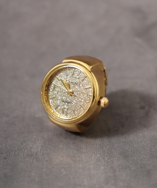 FUNALIVE（ファンアライブ）の「watch ring 時計型指輪　フリーサイズ仕様 oku-ring-g4（リング・メンズ・ピンク/パープル系その他3/ゴールド系3/イエロー系その他/ゴールド系/シルバー系6/ピンク系その他/ブラック系その他2/ブルー系その他2/ブルー系その他3/イエロー系その他3/グリーン/ゴールド系2/ゴールド系4/ゴールド系9/ゴールド系その他6/シルバー系3/シルバー系5/パープル系その他/パープル系その他2/ピンク系7/ホワイト/ホワイト系その他/ホワイト系その他3/レッド系その他/レッド系その他3/B/ゴールド系1/シルバー/シルバー系2/シルバー系4/ピンク系6/ピンク系その他6/ブラック系その他/ブラック系その他3/ホワイト系その他2/ホワイト系その他4/レッド系その他2/イエロー/グリーン系その他/ゴールド系5/ゴールド系6/ゴールド系7/ゴールド系8/シルバー系1/その他1/ピンク系その他2/ピンク系その他4/ブルー系その他・FREE）」の17枚目の写真