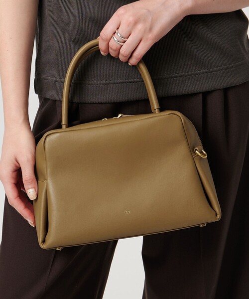 tov（トーヴ）の「＜TOV＞PETAL バッグ（ボストンバッグ・レディース・オフホワイト/ベージュ・FREE）」の21枚目の写真