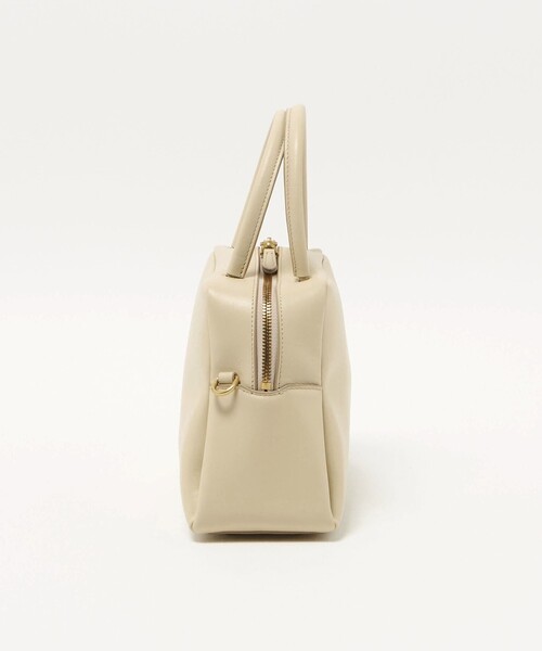 tov（トーヴ）の「＜TOV＞PETAL バッグ（ボストンバッグ・レディース・オフホワイト/ベージュ・FREE）」の14枚目の写真