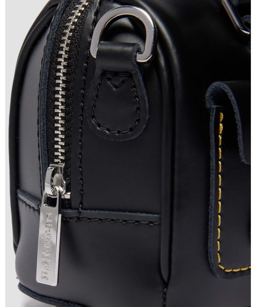Dr. Martens(ドクターマーチン)の「Dr. Martens/ドクターマーチン ミニ トップ ハンドル バッグ 41242001(ハンドバッグ・レディース・ブラック・FREE)」の12枚目の写真