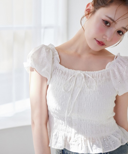 one after another NICE CLAUP（ワンアフターアナザーナイスクラップ）の「【WEB限定/新色追加】シャーリングブラウス（シャツ/ブラウス・レディース・ブラック/ホワイト/ネイビー系/ベージュ系その他・FREE）」の16枚目の写真