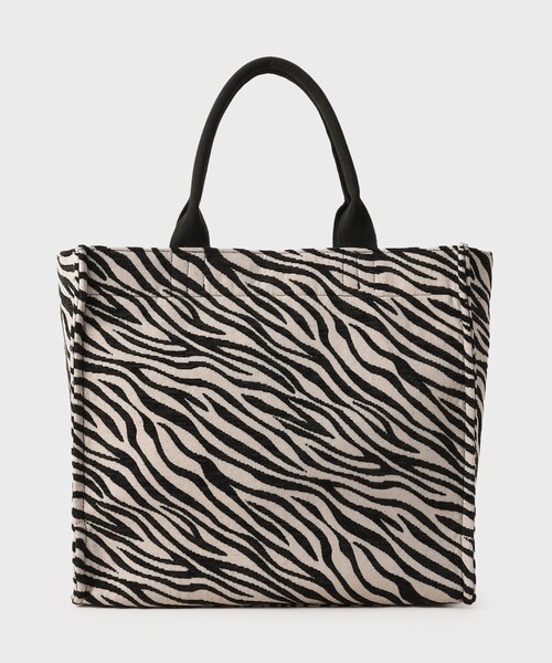 INDIVI(インディヴィ)の「【選べる柄バリエ】スクエアトートバッグ(トートバッグ・レディース・ライトグレー/ライトグレー系3/ブラック系3/ダークブラウン系3・00)」の8枚目の写真