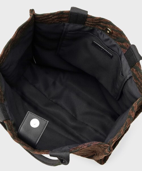 INDIVI(インディヴィ)の「【選べる柄バリエ】スクエアトートバッグ(トートバッグ・レディース・ライトグレー/ライトグレー系3/ブラック系3/ダークブラウン系3・00)」の14枚目の写真