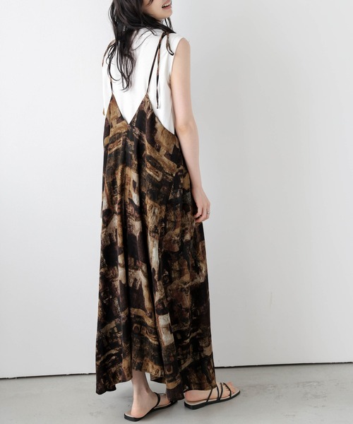 SUGAR BISKET（シュガービスケット）の「ニュアンスプリントキャミソールワンピース（ワンピース・レディース・A/B・フリー）」の6枚目の写真