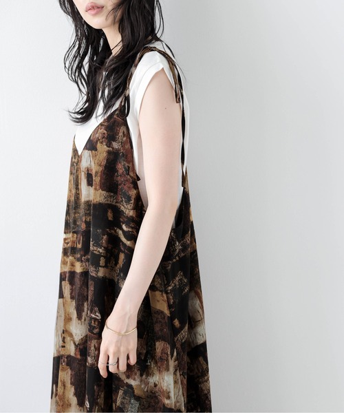 SUGAR BISKET（シュガービスケット）の「ニュアンスプリントキャミソールワンピース（ワンピース・レディース・A/B・フリー）」の8枚目の写真