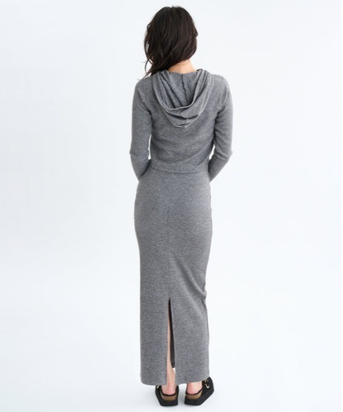 RVCA(ルーカ)の「RVCA/ルーカ MAXI PENCIL SKIRT リブニットスカート BF044-601(スカート・レディース・杢グレー/ベージュ/ブラック・M)」の17枚目の写真