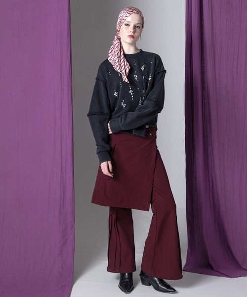 AULA AILA（アウラアイラ）の「ストレッチフレアパンツ（その他パンツ・レディース・ボルドー/カーキ/ブラック・1/0）」の4枚目の写真