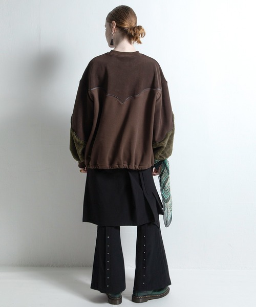 AULA AILA（アウラアイラ）の「ストレッチフレアパンツ（その他パンツ・レディース・ボルドー/カーキ/ブラック・1/0）」の11枚目の写真