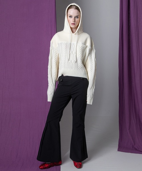 AULA AILA（アウラアイラ）の「ストレッチフレアパンツ（その他パンツ・レディース・ボルドー/カーキ/ブラック・1/0）」の17枚目の写真