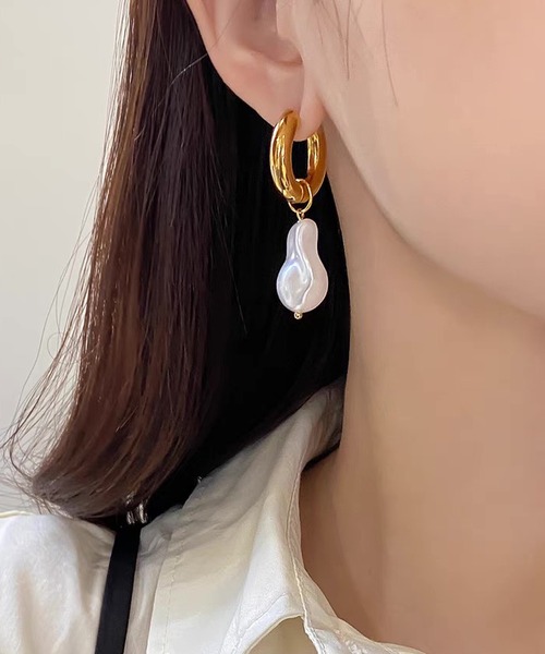 shopnikoniko(ショップニコニコ)の「バロックパール ゴールド フープピアス ステンレス 金属アレルギー対応(ピアス(両耳用)・レディース・ゴールド・フリー)」の8枚目の写真
