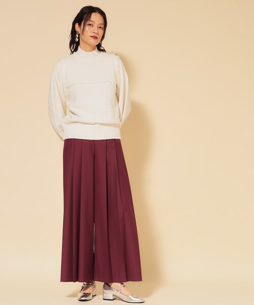 Sunauna(スーナウーナ)の「【COLLECTION LINE】プリーツパンツ(その他パンツ・レディース・ボルドー/ブラック・38/40)」の18枚目の写真