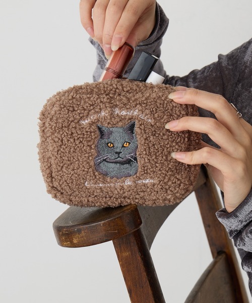 セール】【SETUP7】e.e.p.ボア アニマル刺繍 ポーチ 猫 ペルシャ