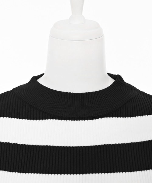 Narcissus（ナルシス）の「配色ボーダーリブニット 《動画あり》（ニット/セーター・レディース・ブラック/ブルー・FREE）」の17枚目の写真