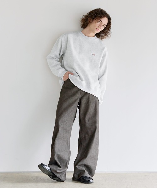 Dickies(ディッキーズ)の「Dickies 裏起毛クルーネック長袖プルオーバー/ブランドロゴ刺繍/ワッペン/バックシンボルプリント刺繍(スウェット・メンズ・ブラック系2/ブラウン/ブラック系1/ブラウン系2/ブラウン系1/ブラック/ネイビー/ネイビー系1/ネイビー系2/ベージュ系2/ベージュ/ベージュ系1・LL/M/L)」の20枚目の写真
