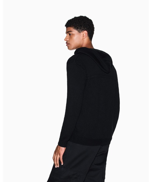 ARMANI EXCHANGE(アルマーニエクスチェンジ)の「【A|X アルマーニ エクスチェンジ】ウールコットンブレンド フーデッドジップアップニット(カーディガン/ボレロ・メンズ・ブラック/チャコールグレー・X-LARGE/X-SMALL/LARGE/MEDIUM/SMALL)」の5枚目の写真