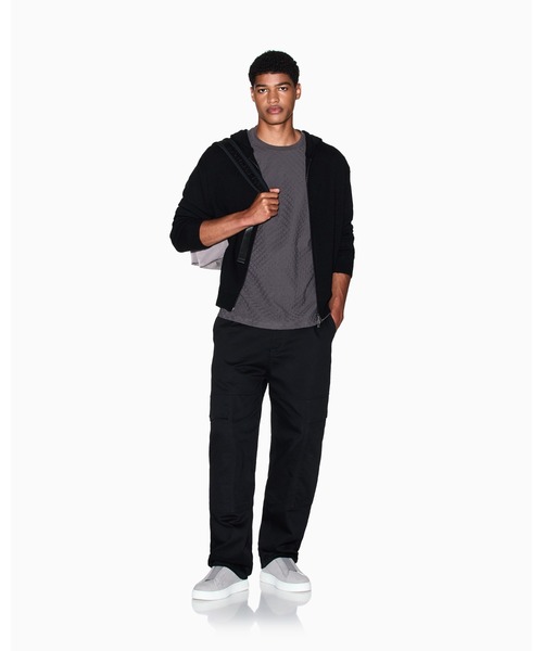 ARMANI EXCHANGE(アルマーニエクスチェンジ)の「【A|X アルマーニ エクスチェンジ】ウールコットンブレンド フーデッドジップアップニット(カーディガン/ボレロ・メンズ・ブラック/チャコールグレー・X-LARGE/X-SMALL/LARGE/MEDIUM/SMALL)」の4枚目の写真